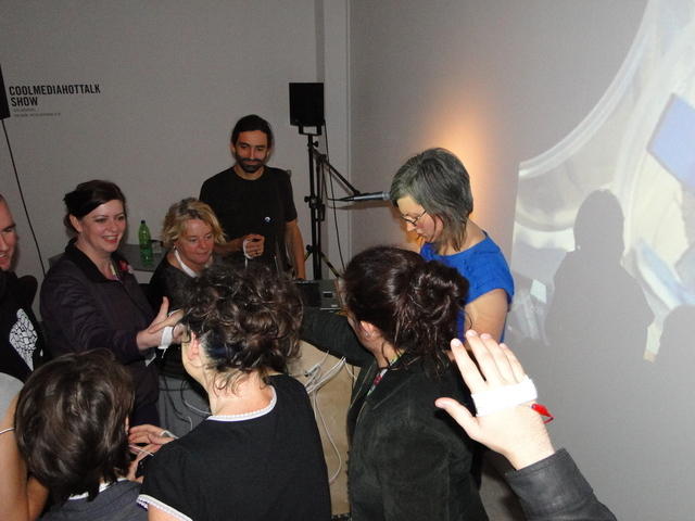 Dortmund_e_textile_softwearables_greeting19